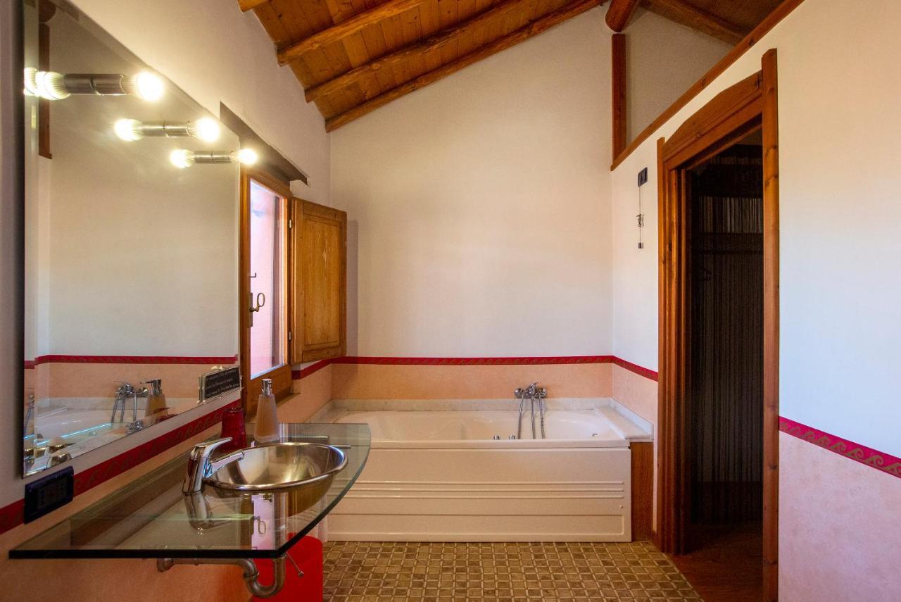 Bed and Breakfast Casa Isotta Куарту-Сант'Элена Экстерьер фото