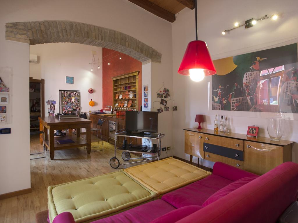 Bed and Breakfast Casa Isotta Куарту-Сант'Элена Экстерьер фото